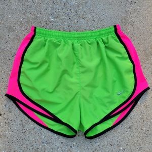 Nike Women's Tempo Dry Core 3" Running Shorts - Size Small (Excellent Condition)